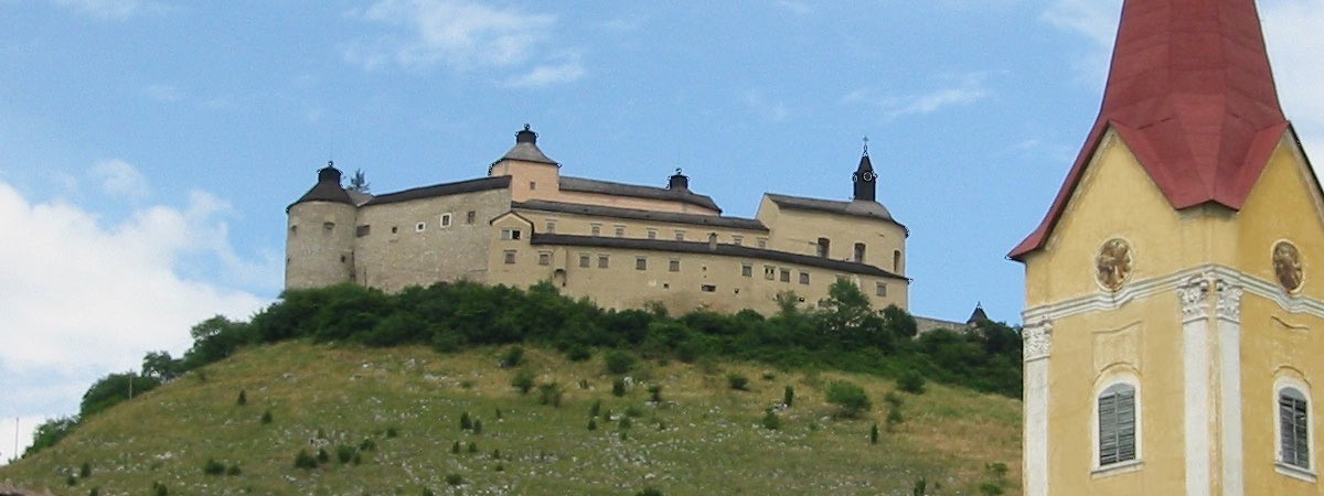 Hrad Krásna Hôrka - Slovensko