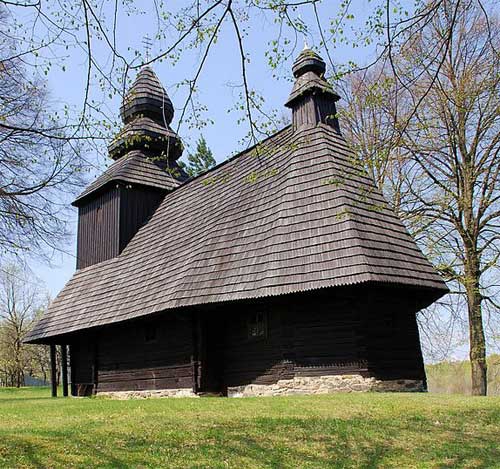 Drevený kostol Ruská Bystrá