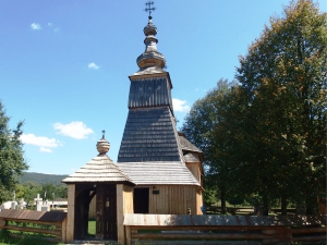 Drevený kostol Ladomirová