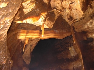 Prejsť na článok - Hrušovská jaskyňa